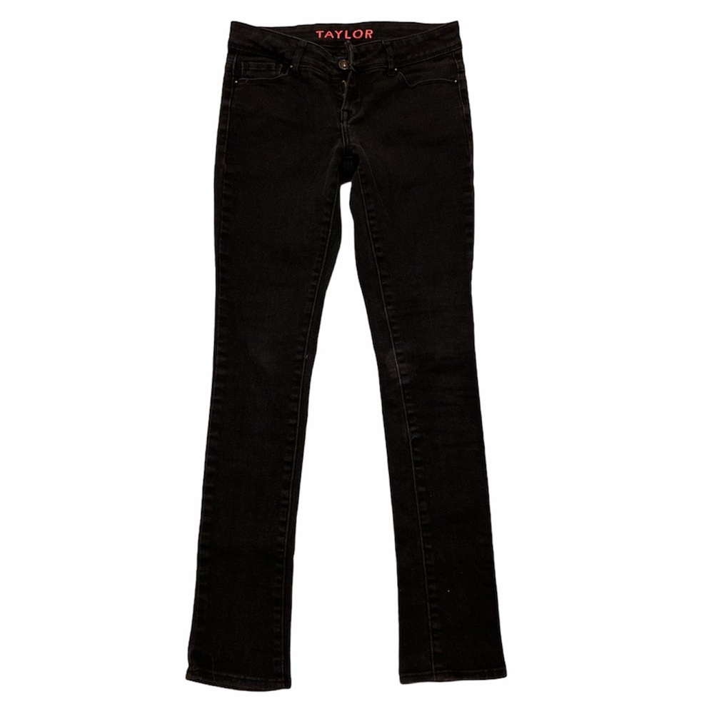 Black skinny jeans